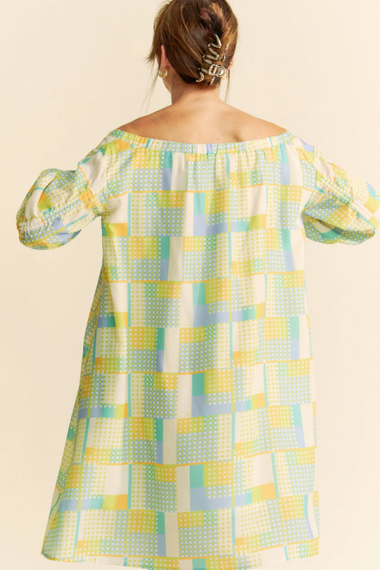 b957d5923f484c2ab7e3692a1d4a7e25-Max-Origin